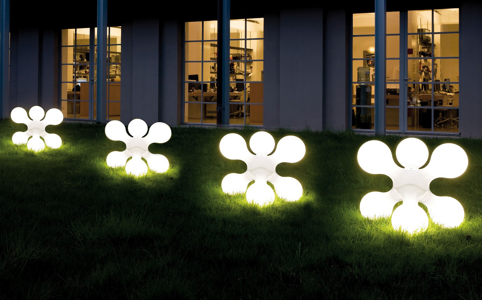 Backyard Solar Lighting Ideas
 10 Best Outdoor Lighting Ideas for 2014 Qnud