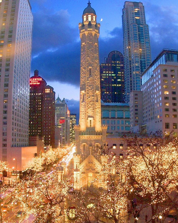 Chicago Date Ideas Winter
 BMO Harris Bank Magnificent Mile Lights Festival begins