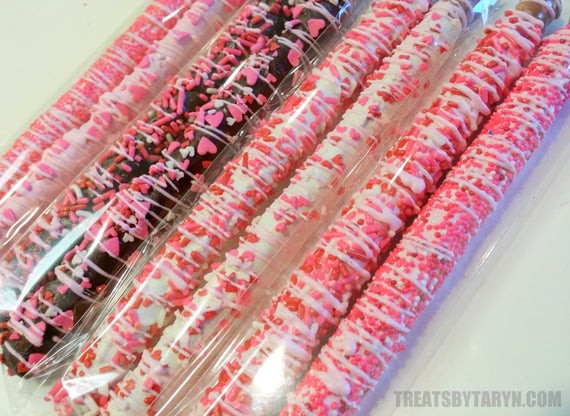 Chocolate Covered Pretzels For Valentines Day
 VALENTINE S DAY chocolate covered pretzels