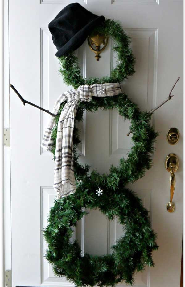 Christmas Wreath DIY
 Top 35 Astonishing DIY Christmas Wreaths Ideas