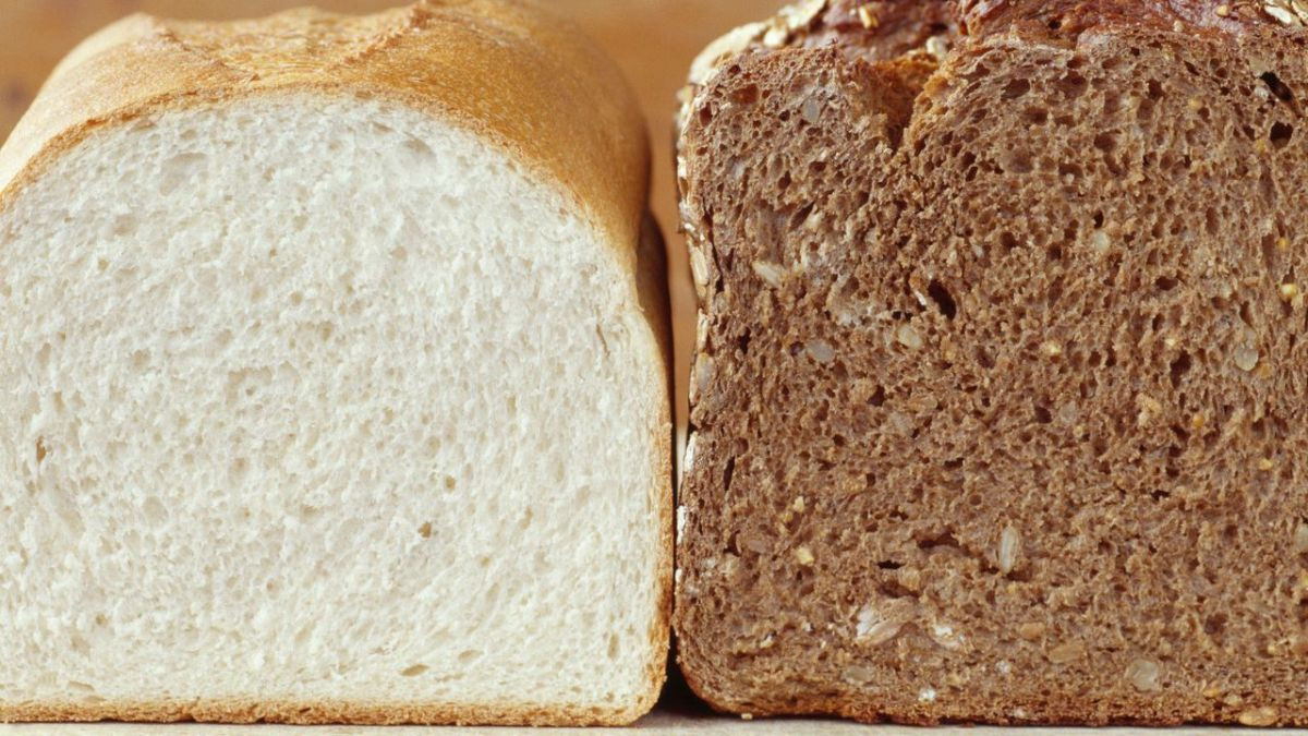 French Bread Vs Italian Bread
 Italian Style Bread With White Whole Wheat Recipe — Dishmaps