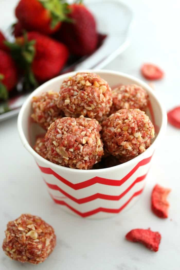 Healthy Homemade Snacks
 15 Easy Healthy Snacks for Kids on the Go and Back to School