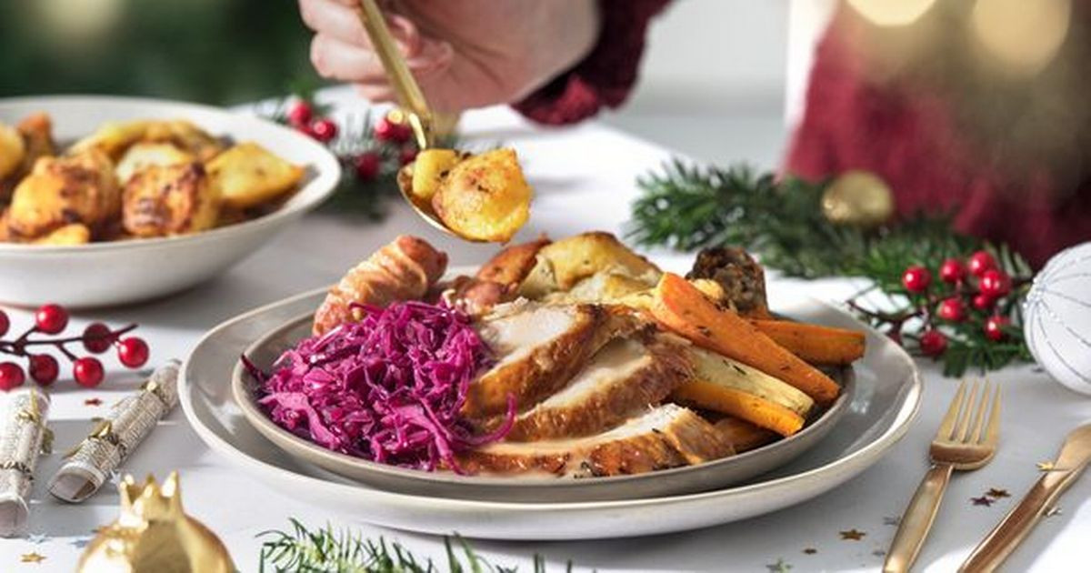 Holiday Dinners Delivered
 You can an entire Christmas dinner delivered to your