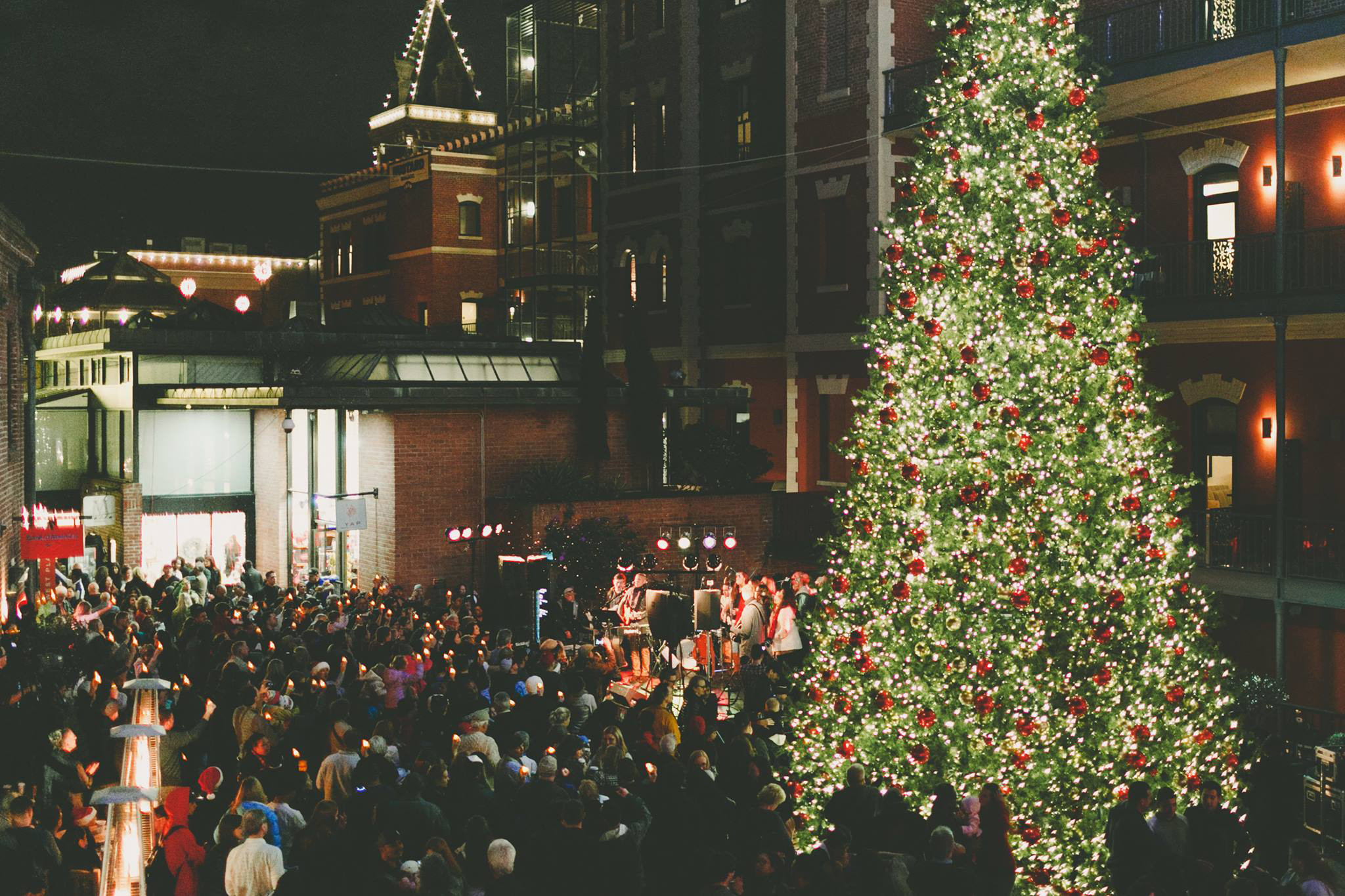 Holiday Party Ideas San Francisco
 Christmas tree lightings in the East Bay & San Francisco
