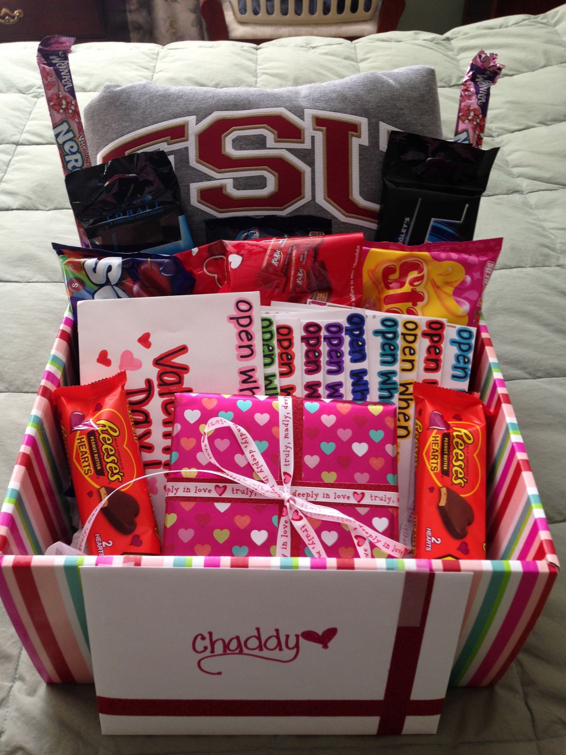 Ideas For Valentine Gift For Boyfriend
 valentines day t for him valentines day t basket