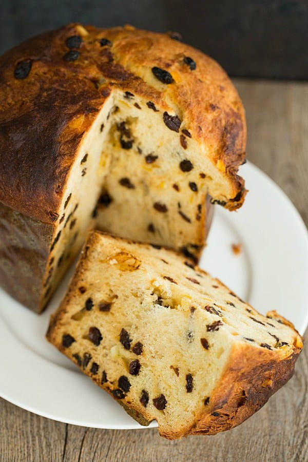 Italian Holiday Bread
 Panettone [Italian Christmas Bread]