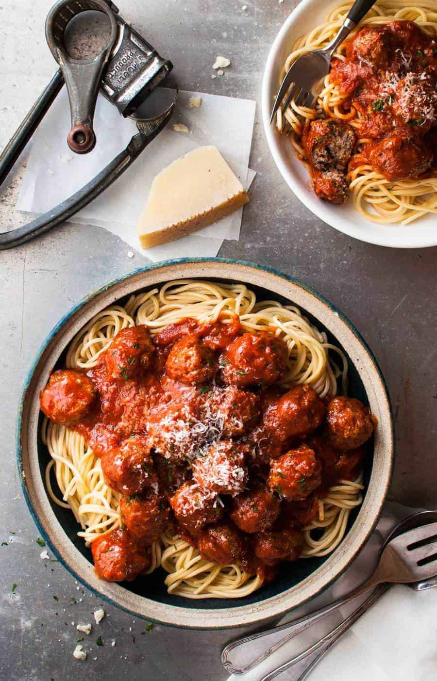 Italian Meatballs Recipes
 Classic Italian Meatballs Extra Soft and Juicy