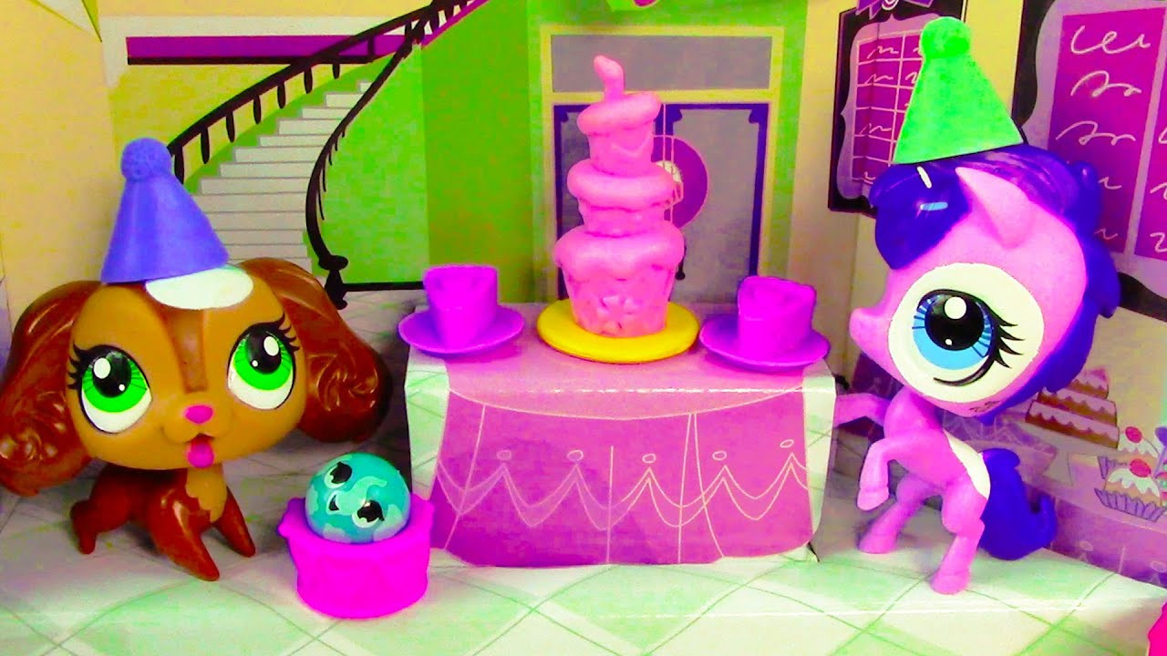 Littlest Pet Shop Birthday Party
 LPS Sweet Celebration Birthday Cake Party Playset Littlest