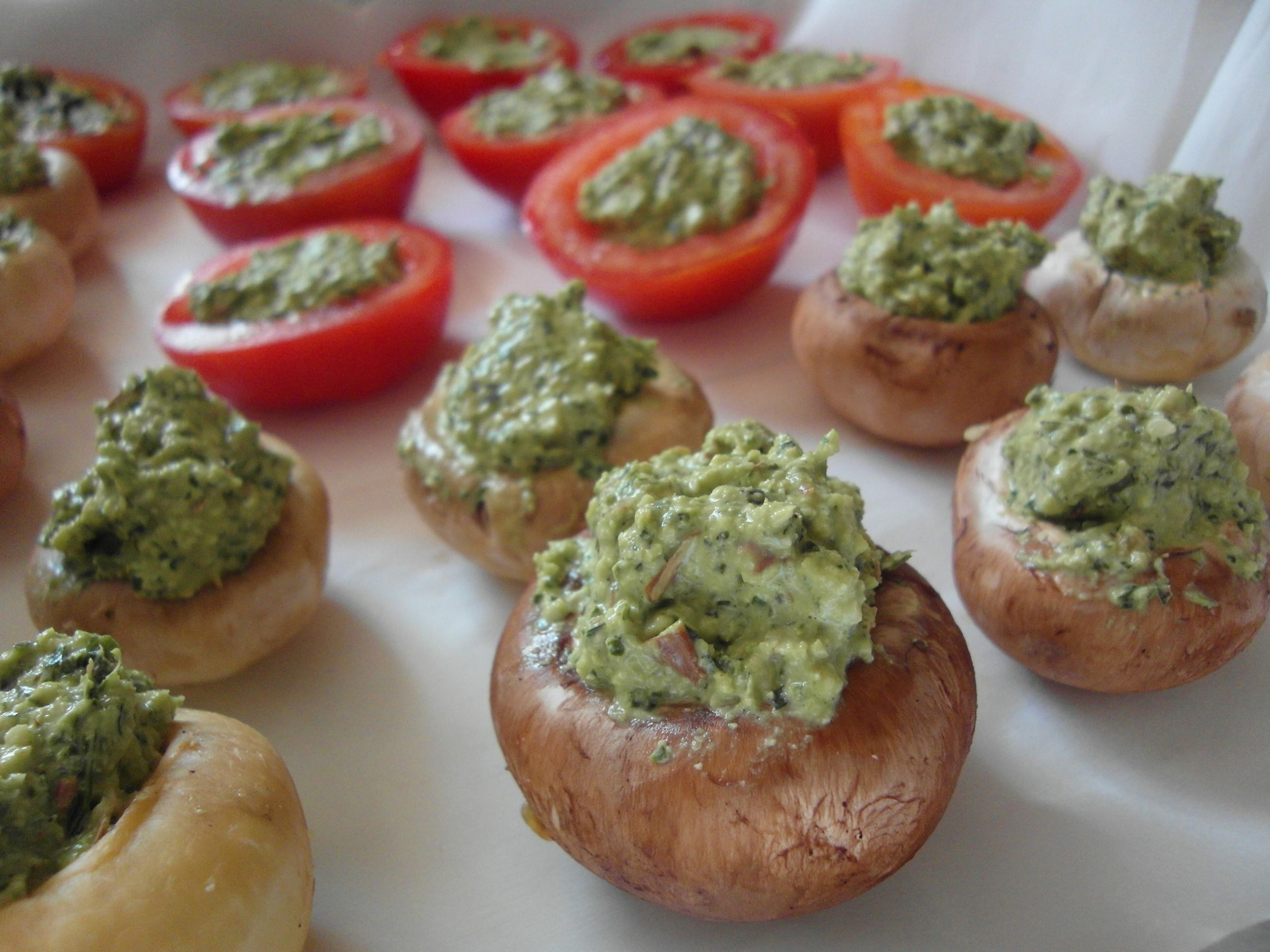 Low Cholesterol Vegetarian Recipes
 How to make Incredible Stuffed Mushrooms and Tomatoes