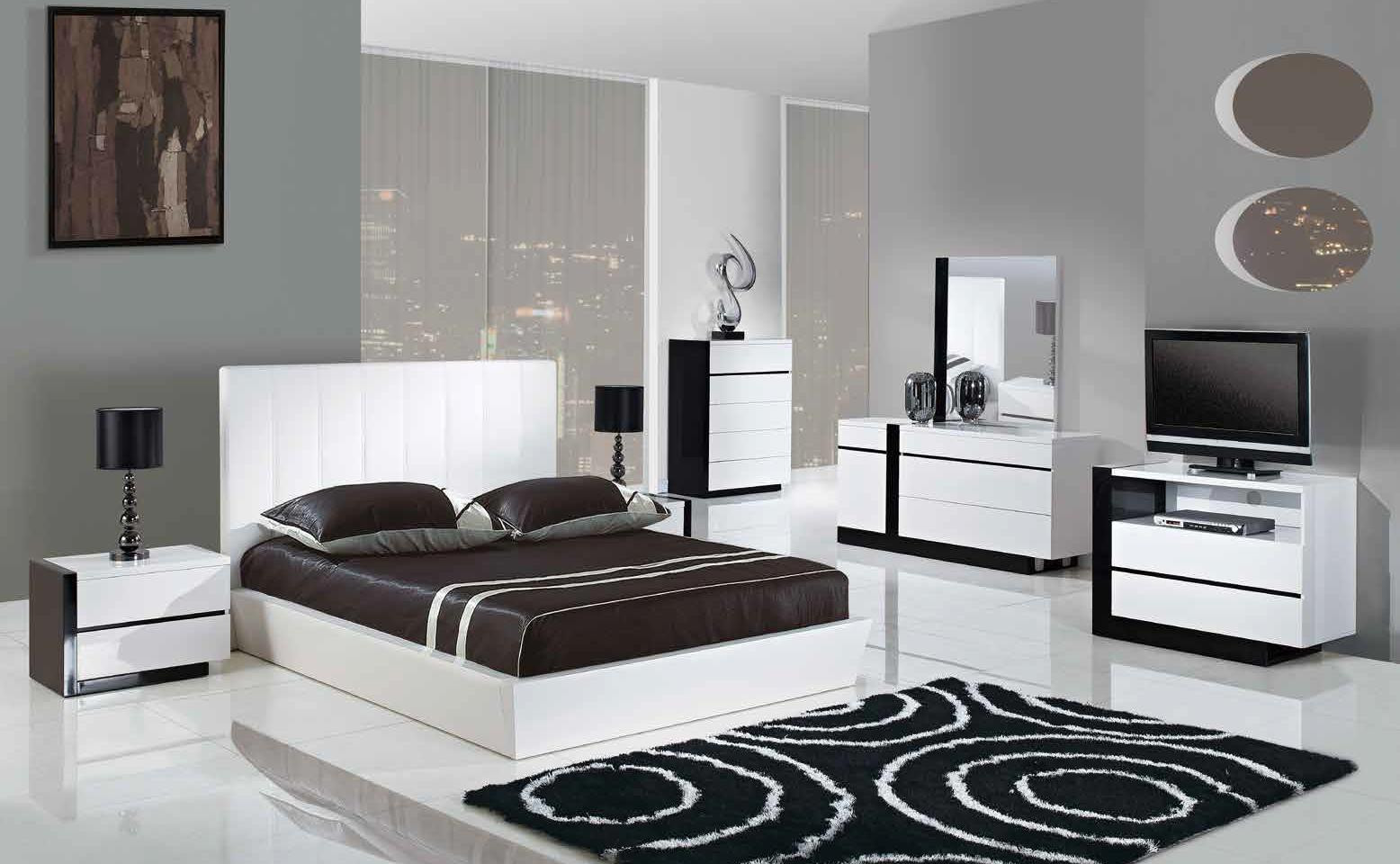Modern White Bedroom Set
 TRINITY 5pcs KING SIZE MODERN PLATFORM BEDROOM SET WHITE
