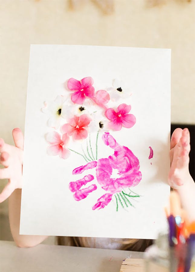 Mother's Day Handprint Ideas
 18 Sentimental DIY Mother’s Day Gift Ideas That Will Make