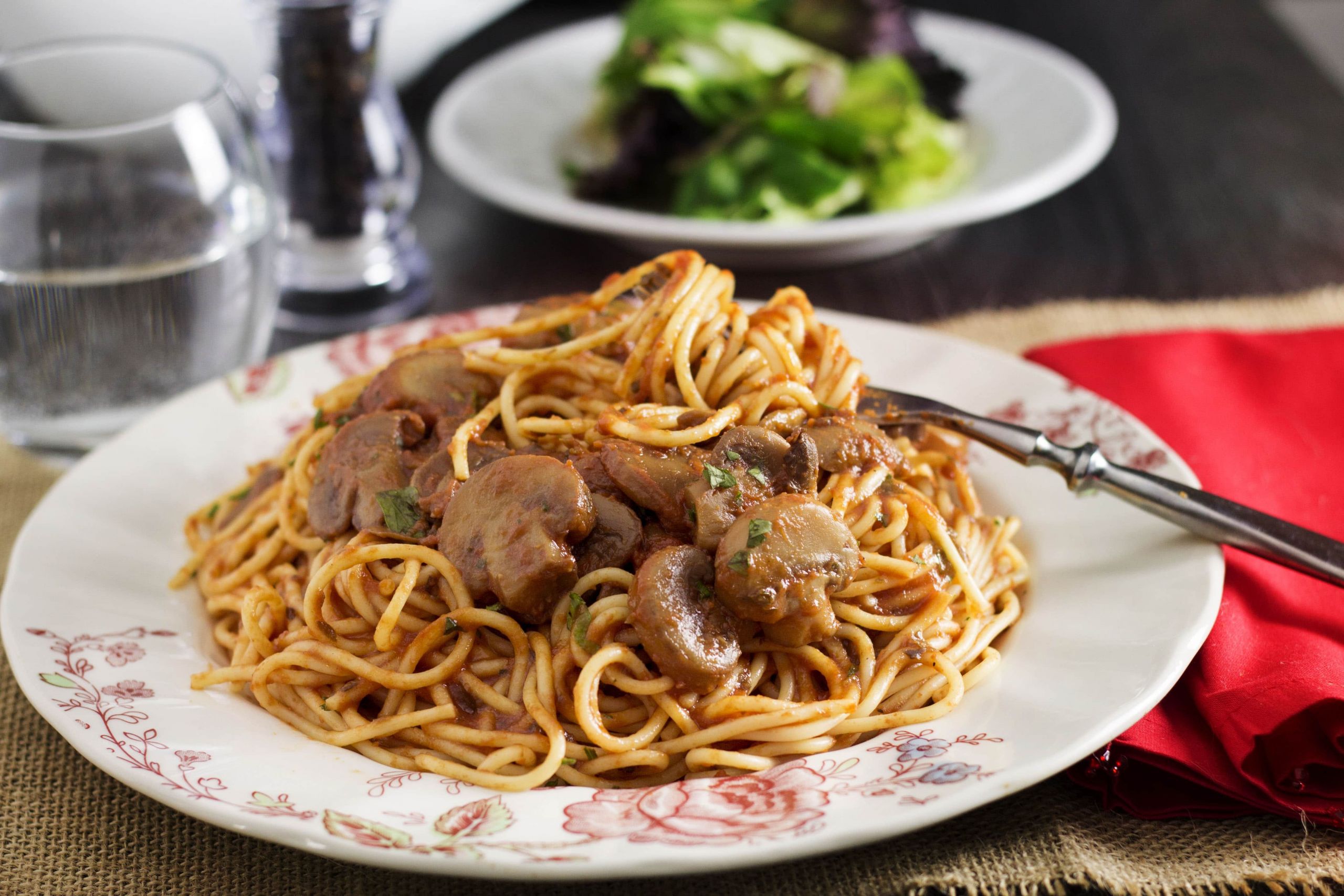 Mushroom Spaghetti Recipe
 Spaghetti With Mushroom Tomato Sauce Erren s Kitchen