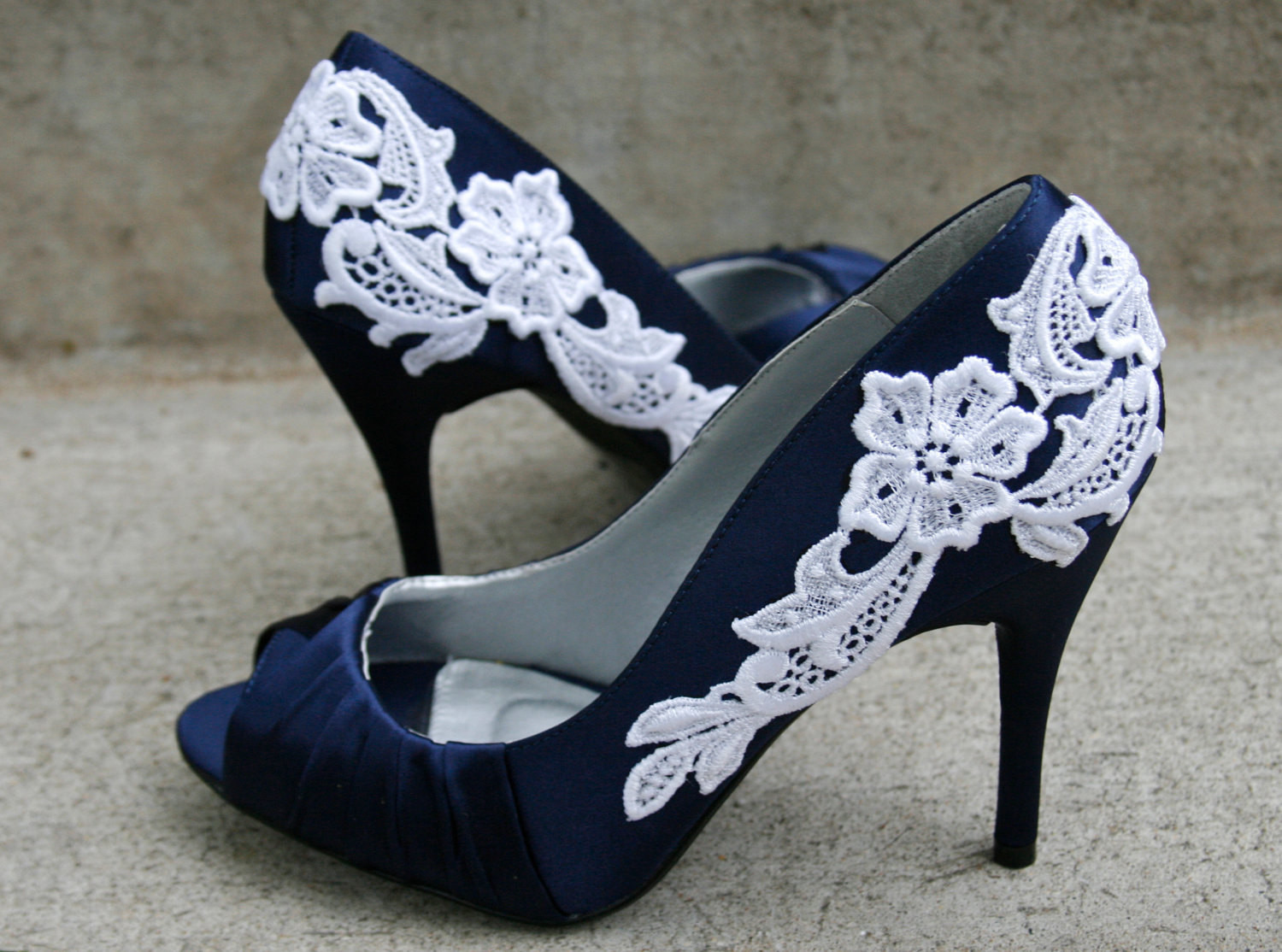 Navy Blue Shoes For Wedding
 Navy Blue Wedding Shoes With Venise Lace Applique Size 10