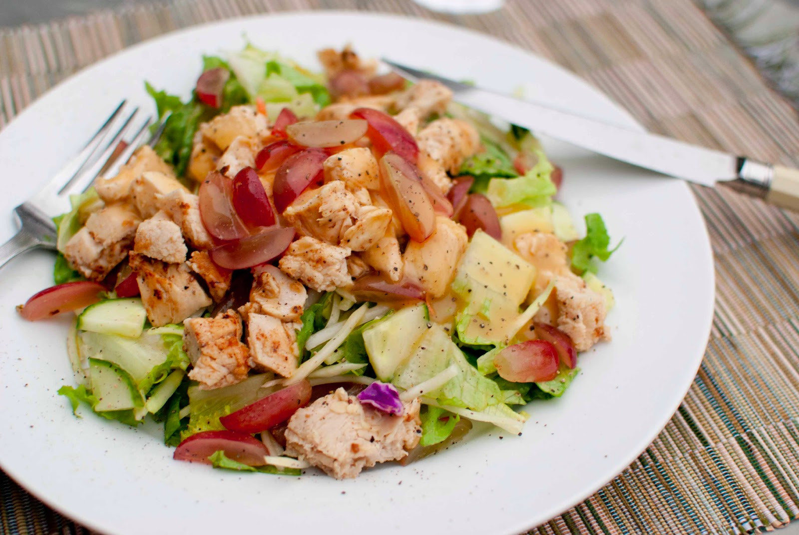 Paleo Chicken Salad Recipes
 Sweetpea Lifestyle Easy Paleo Chicken Salad