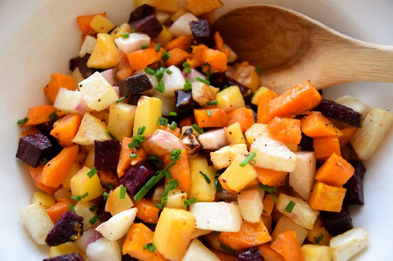 Roasted Root Vegetables With Rosemary
 Roasted Root Ve ables with Rosemary Olive Oil