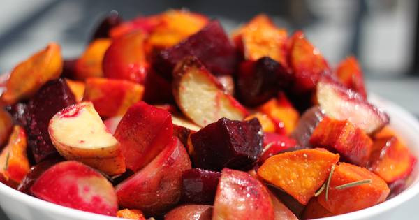 Roasted Root Vegetables With Rosemary
 Roasted root ve ables with rosemary