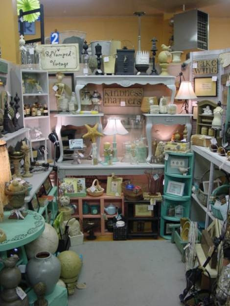 Spring Ideas For Resale Booths
 966 best Mall Flea & Antique Booth Decor & Ideas images