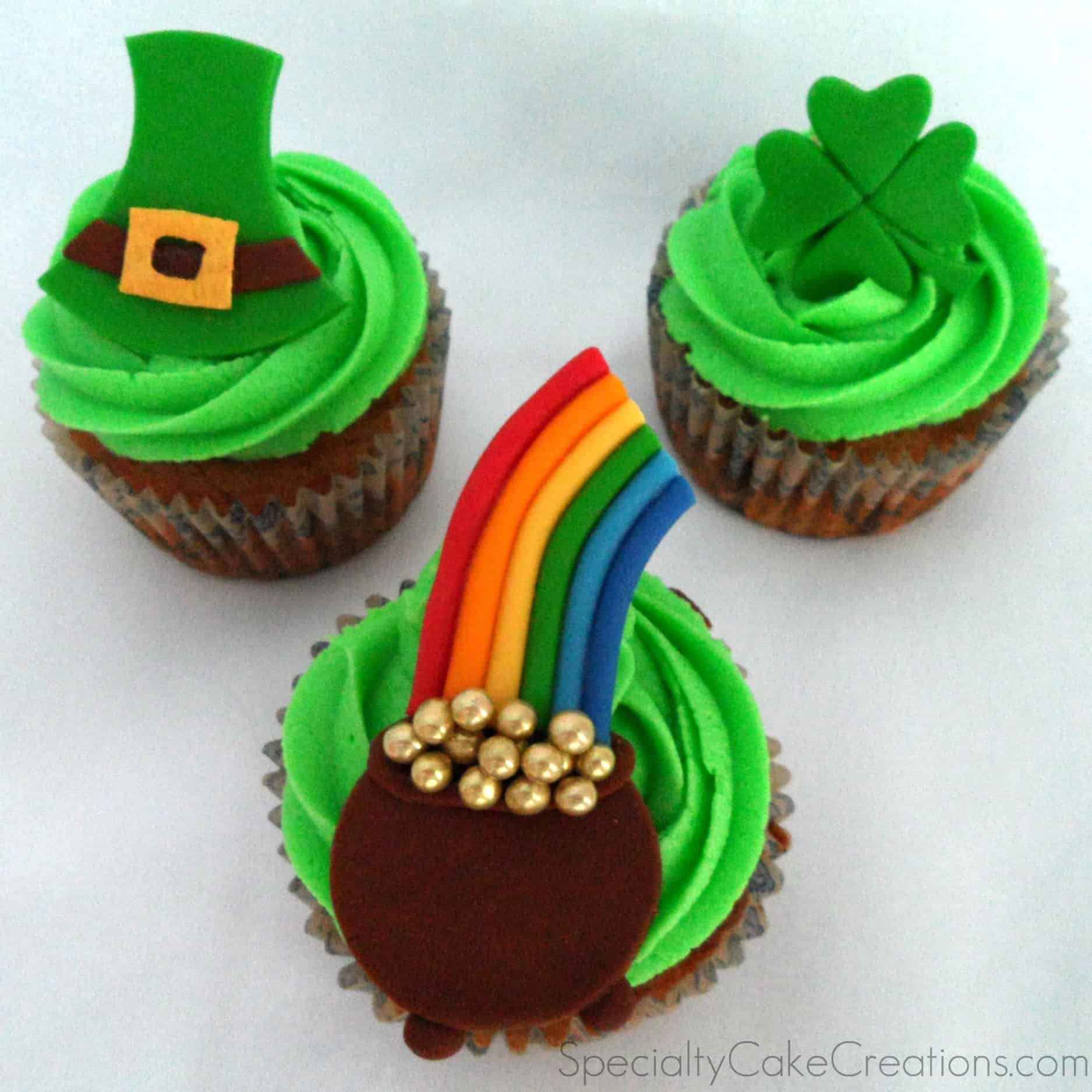 St Patrick'S Cupcakes
 St Patrick s Day Cupcake Toppers