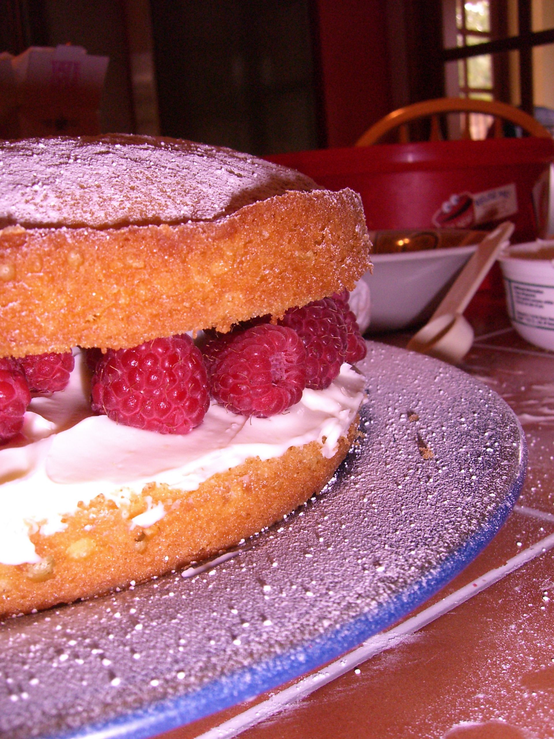Summer Raspberry Cake Recipe My Cafe
 2010 November – Cake blog with recipes and reviews