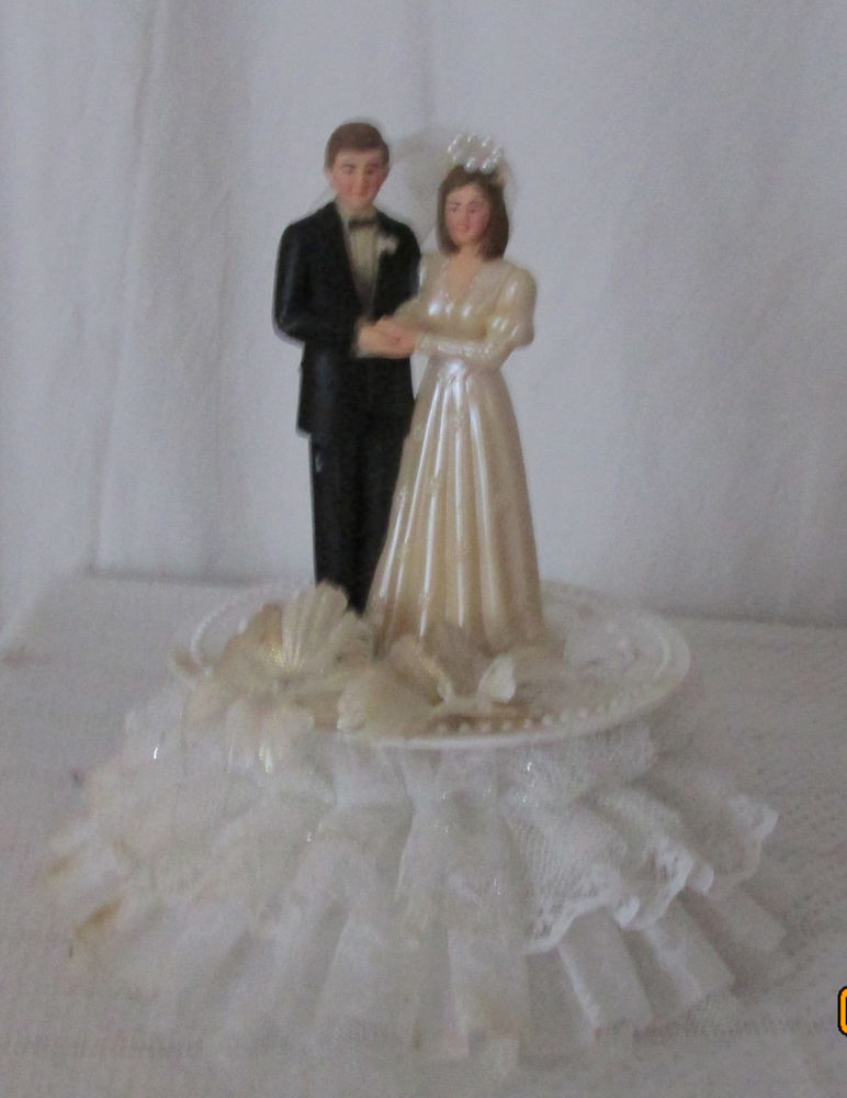 Traditional Wedding Cake Topper
 WEDDING CAKE TOPPER TRADITIONAL BRIDE & GROOM LACE VEIL