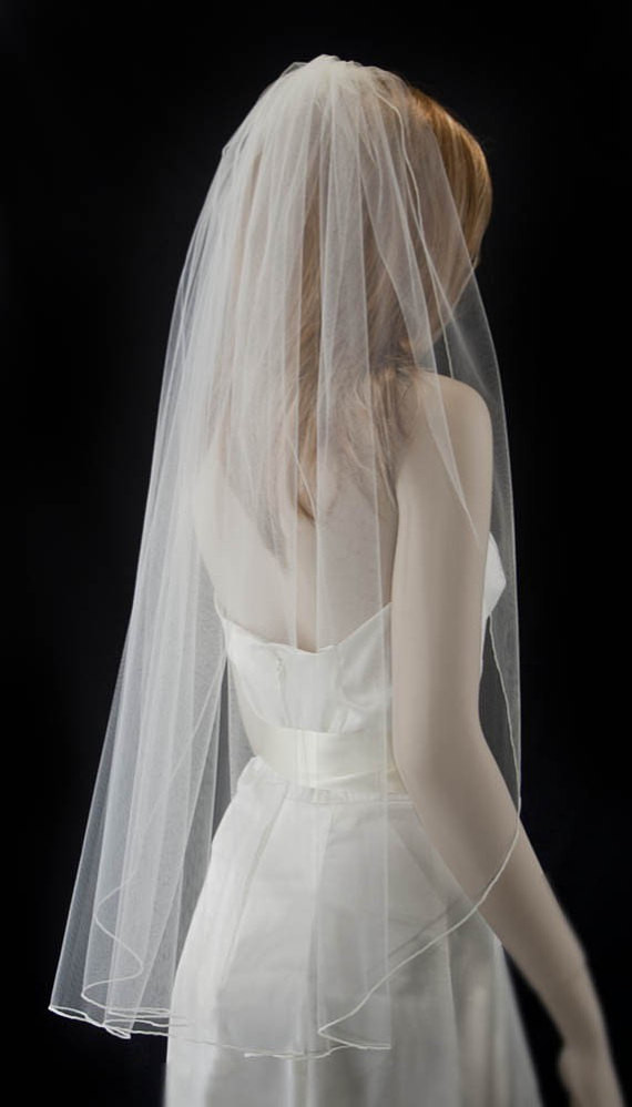 Used Wedding Veils
 wedding veil fingertip length bridal veil pencil edge veil