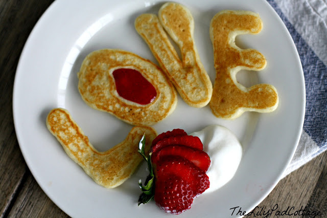 Valentine Breakfast For Kids
 16 Sweet and Easy Valentine’s Day Breakfast Recipes
