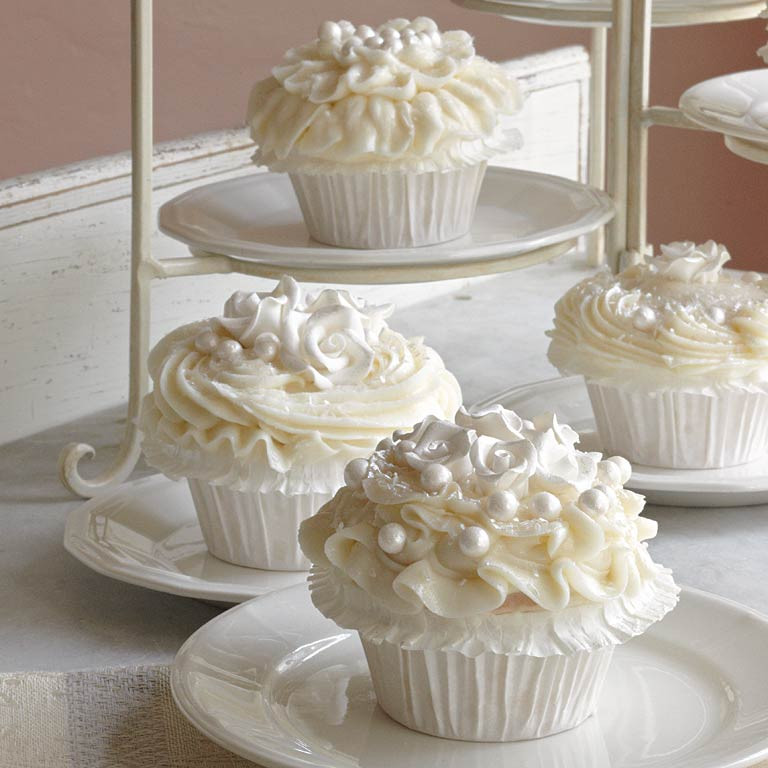 Wedding Cake Cupcakes
 Wedding Cake Cupcakes Recipe