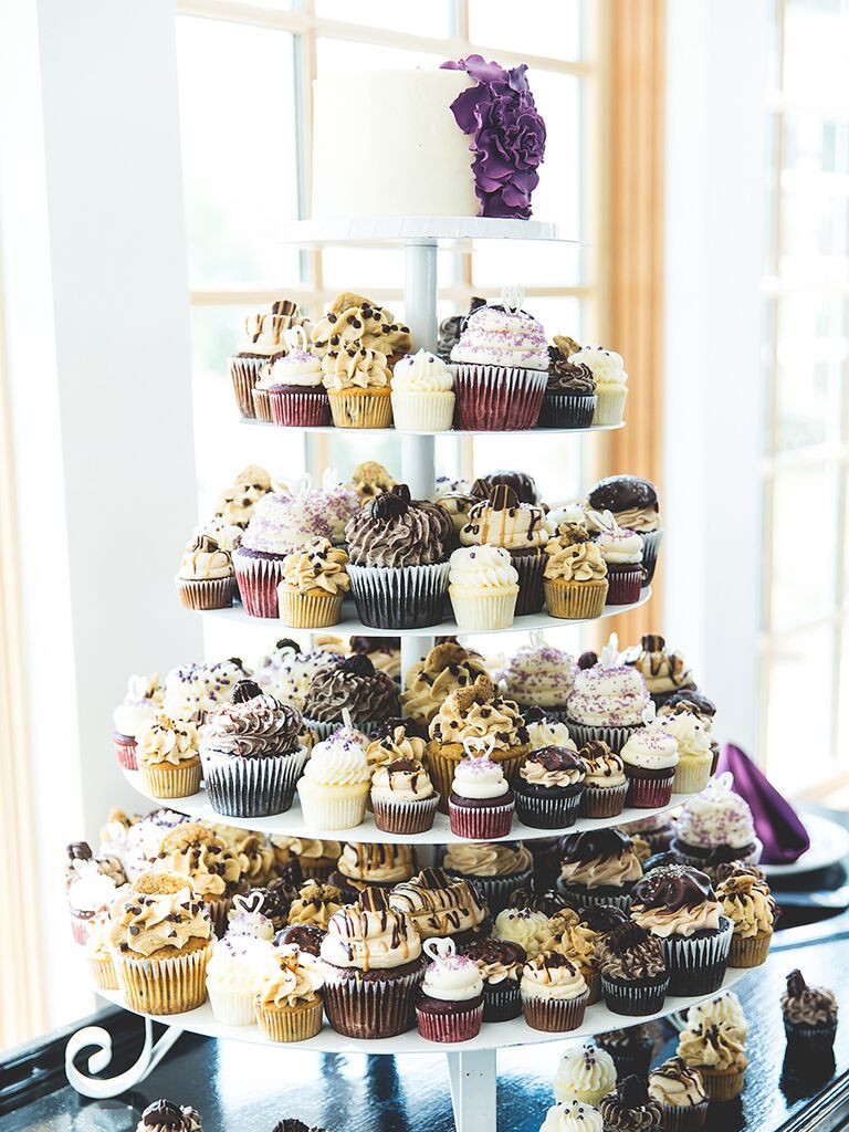 Wedding Cake Cupcakes
 16 Wedding Cake Ideas With Cupcakes
