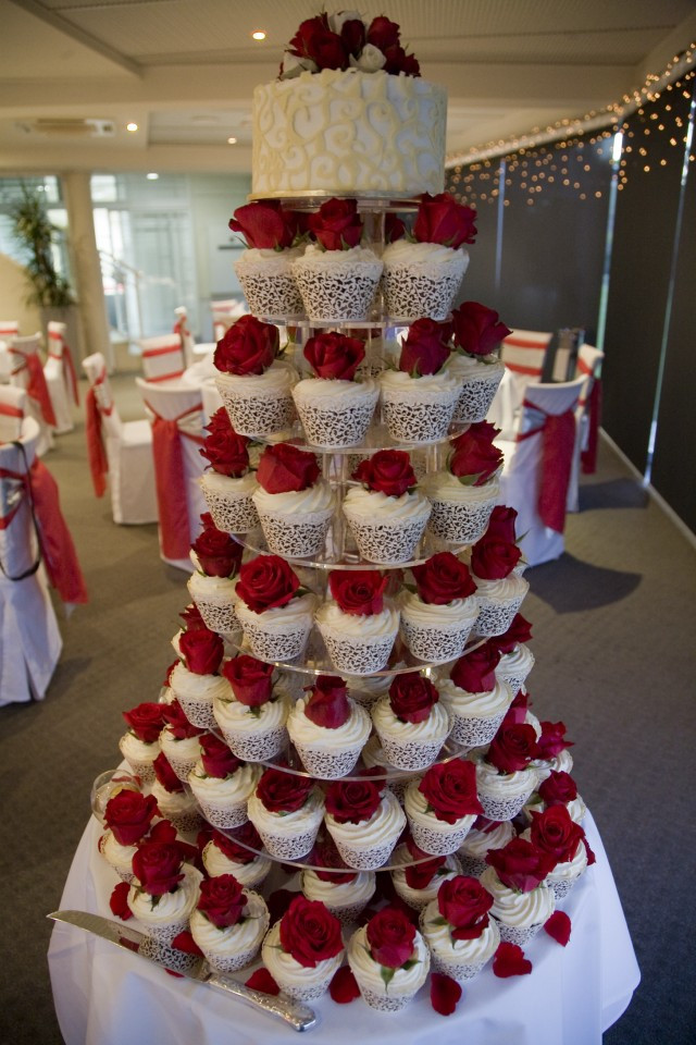 Wedding Cake Cupcakes
 Multy Cuppies Cupcakes Wedding Cupcakes & Cakes