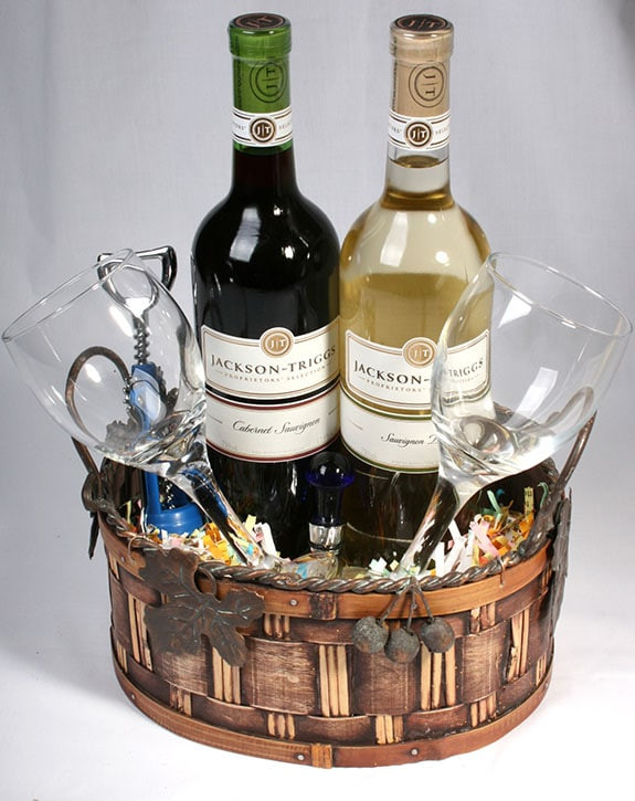 Wine Gift Basket Ideas To Make
 Eight Fun Wine Basket Ideas For Fundraising