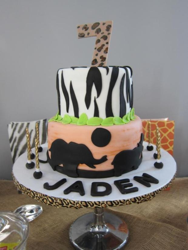10 Year Old Boy Birthday Gift Ideas 2020
 112 Birthday Cakes for Boys & Boys Birthday Cake Ideas