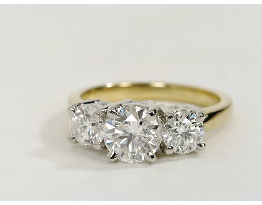 3 Stone Diamond Engagement Rings
 Classic Three Stone Diamond Engagement Ring in 18k Yellow