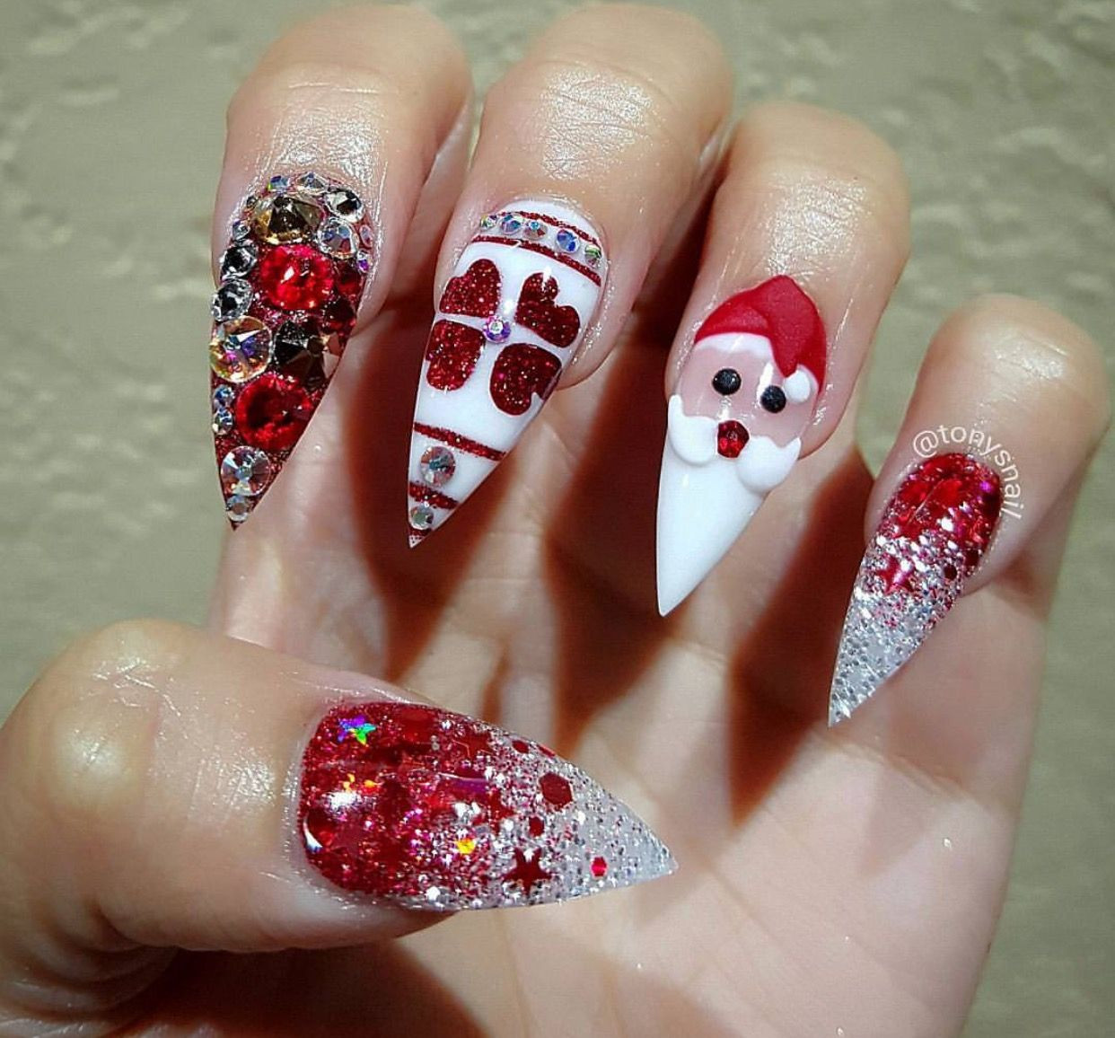 3d Christmas Nail Art
 Custom 3D Christmas stiletto nails