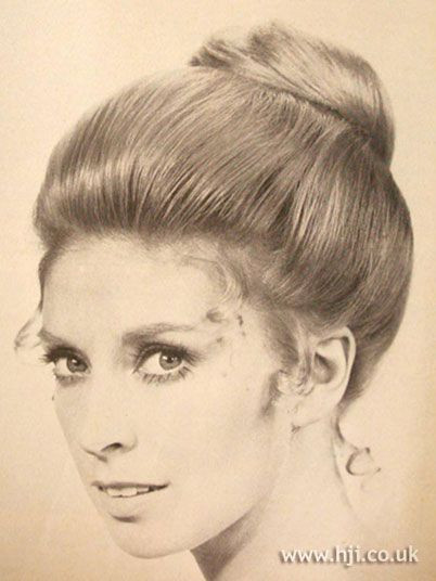 70S Updo Hairstyles
 Frisyrer 70s 80s Hrfarge t Hair Hair styles and 1980s hair