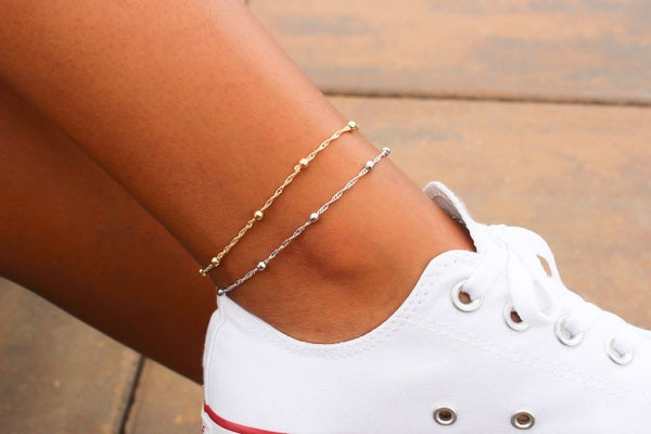 Anklet With Sneakers
 Why do some girls wear anklets when they wear sneakers
