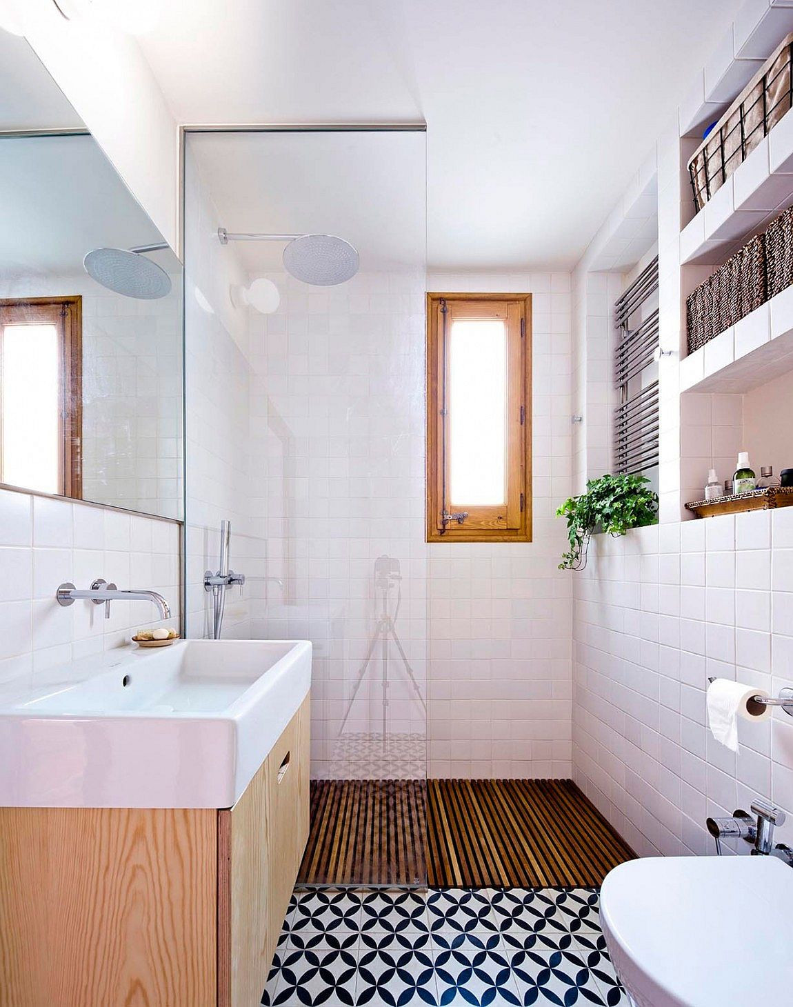 Apartment Bathroom Decor
 25 Tiny Apartment Bathroom Ideas that Maximize Space and