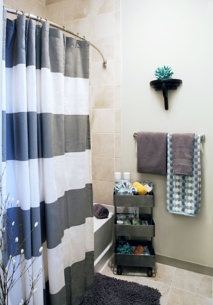 Apartment Bathroom Decor
 Remarkable Ways To Inspire With Striped Curtains