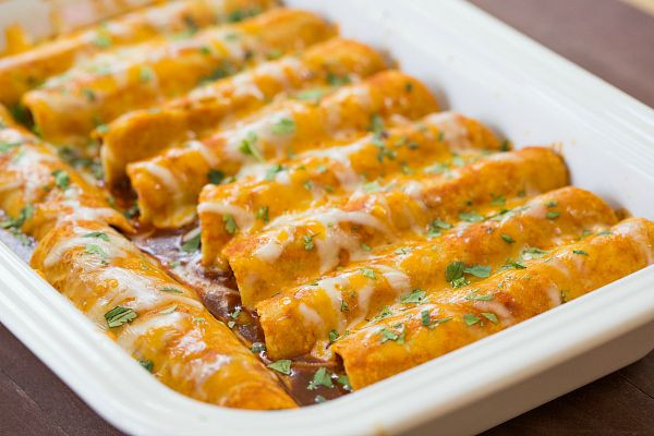 Authentic Mexican Main Dishes
 Beef Enchiladas Recipe foodilicious