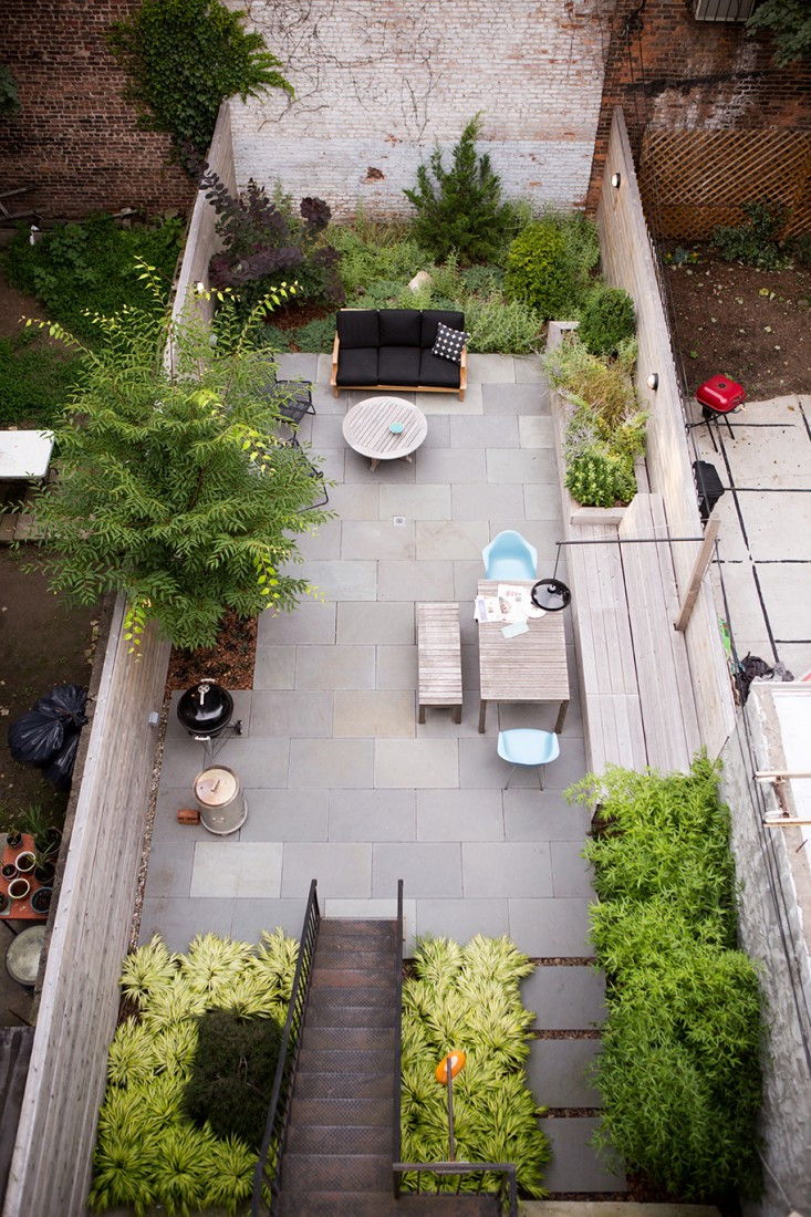 Back Patio Landscaping Ideas
 Landscaping 10 Classic Layouts for Townhouse Gardens