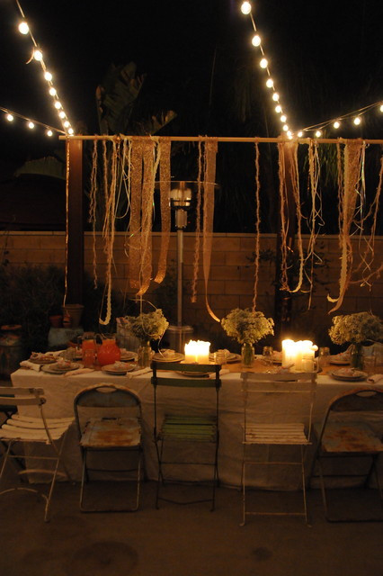 Backyard Dinner Party Decorating Ideas
 HOUZZ Holiday Contest A Pretty Backyard DInner Party