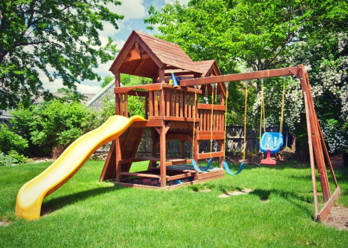 Backyard Swing For Kids
 How To Waste $2 000 Your Kids With A Backyard Playset