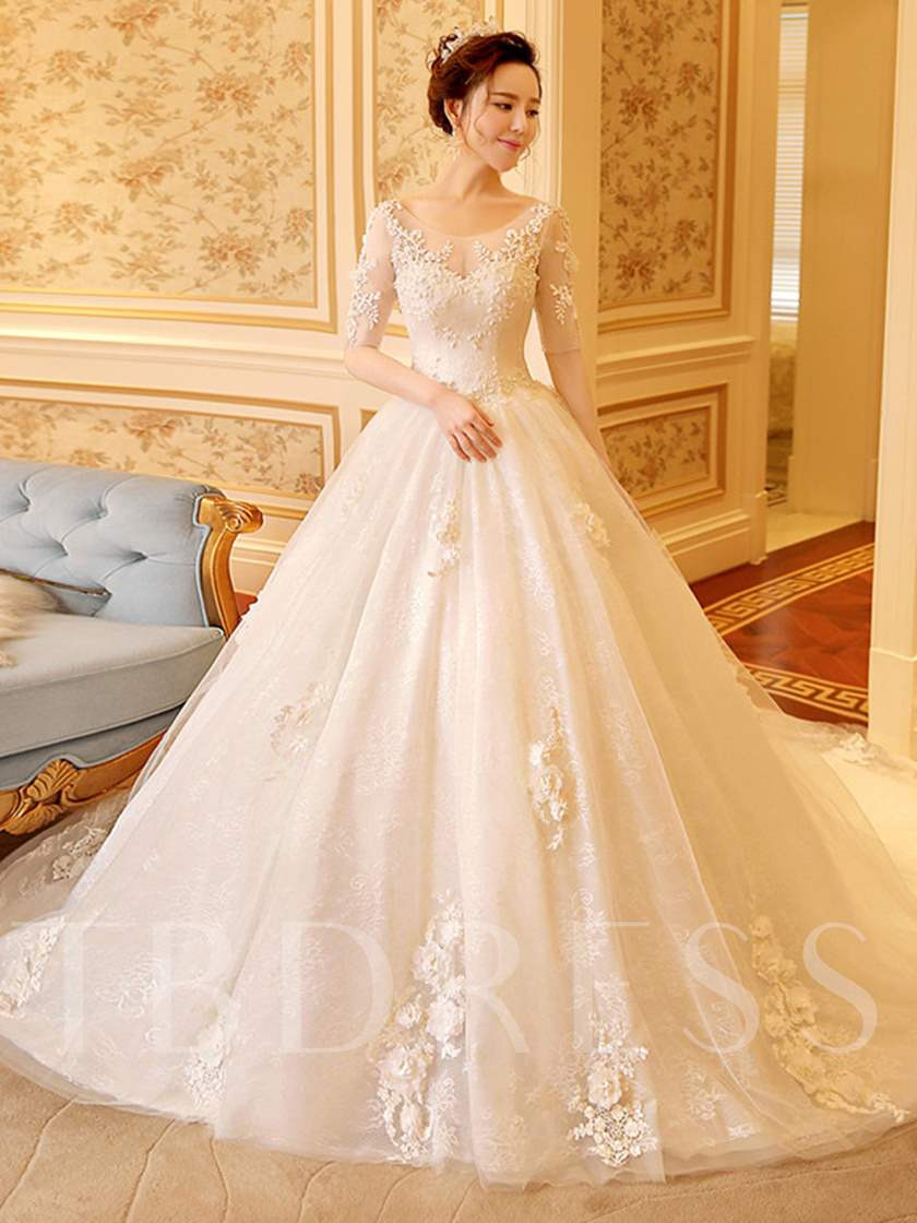 Ball Gown Wedding Dresses
 Scoop Neck Half Sleeve Appliques Lace Ball Gown Wedding