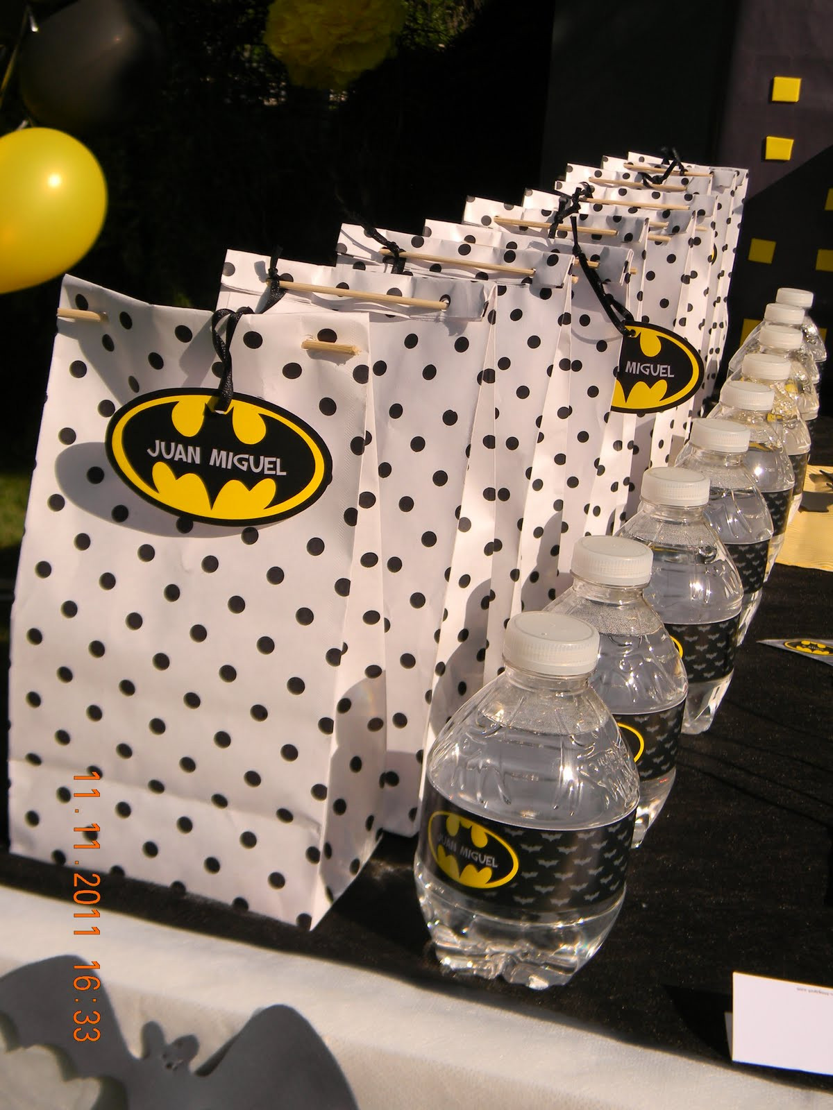 Batman Birthday Party Decorations
 Cumples Tematicos Batman party