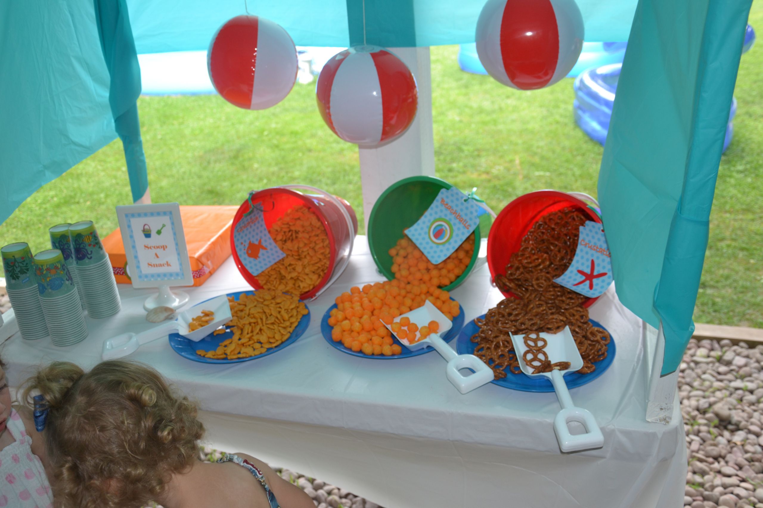 Beach Birthday Party Ideas For Kids
 Party on a Bud  Ideas for Serving Summer Snacks