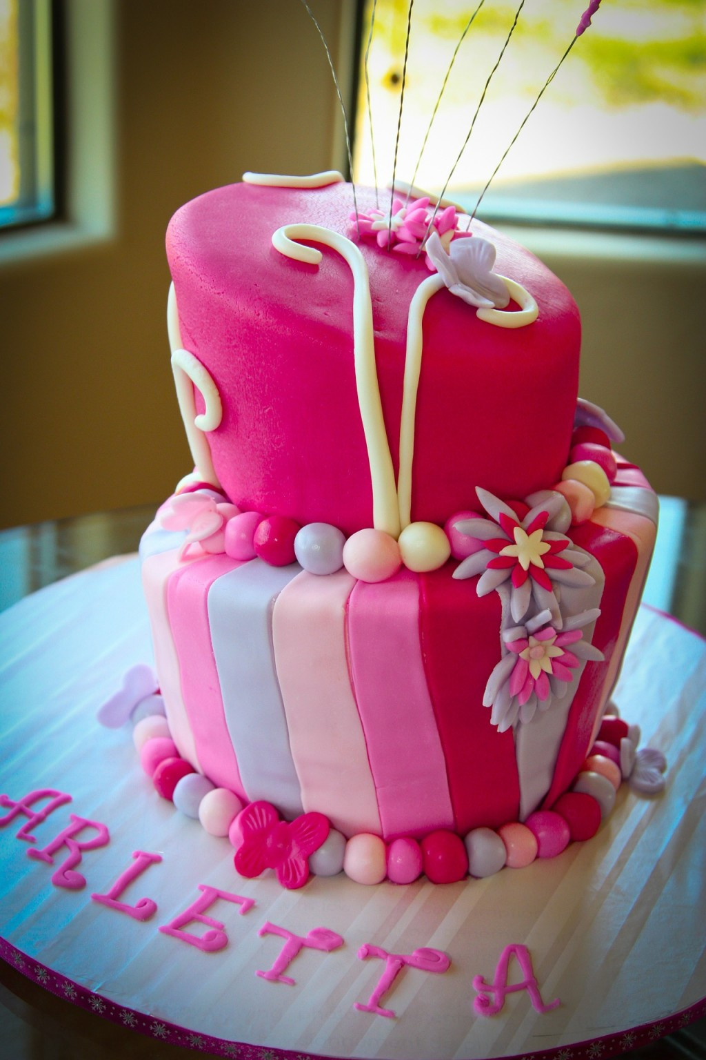 Beautiful Birthday Cakes Images
 50 Beautiful Birthday Cake and Ideas for Kids and