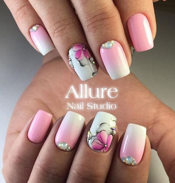 Beautiful Gel Nails
 Beautiful pink gel nails with print LadyStyle