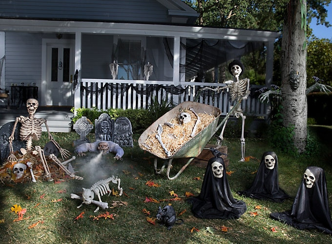 Best Halloween Party Ideas Backyard
 Haunted House Yard Ideas Halloween Party Ideas Holiday