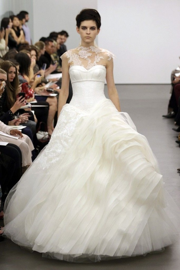 Best Wedding Dress Designers
 Top 10 Wedding Dress Designers