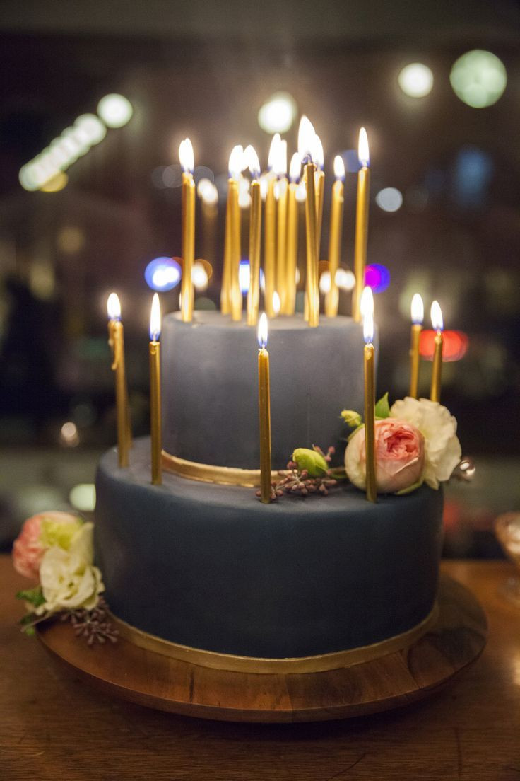 Birthday Cakes With Candles
 30 Beauty Tricks You Should Master by Age 30
