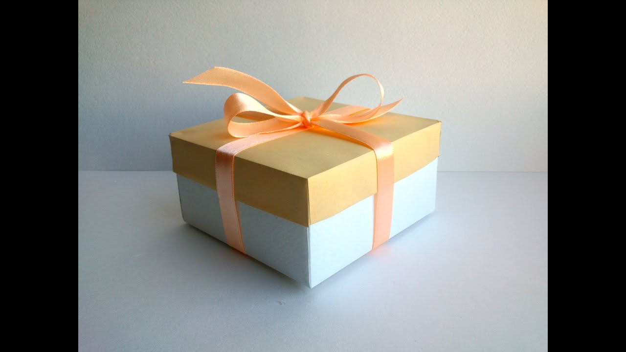 Birthday Gift Boxes
 Paper Gift Box with Cover Simple box for a t Easy